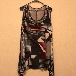 GEOMETRIX WITH BLING NECKLINE